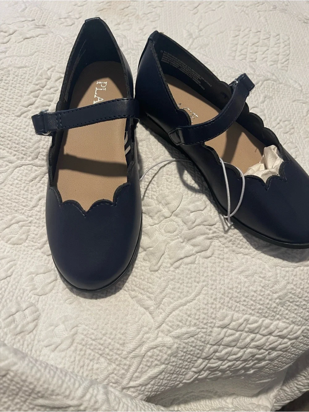 The Children’s PLACE Navy Scalloped Strap Mary Jane Flats for Girls Size 11